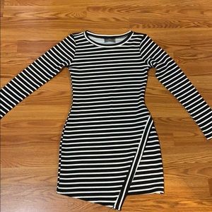 Lulu’s High-low striped dress